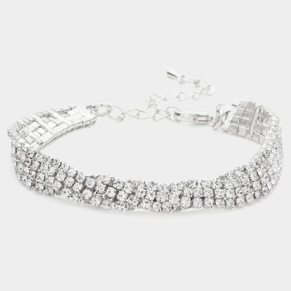 1 LEFT!! KOREY SILVER RHINESTONE TWIST BRACELET - Picture 1 of 1